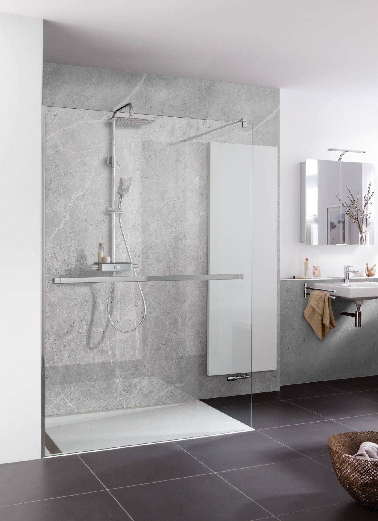 Walk In Pro With Towel Holder | Cole Roberts, Loughborough